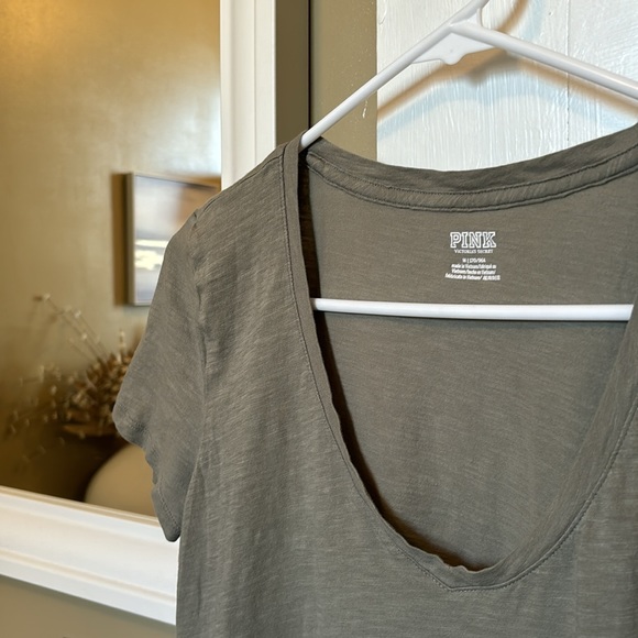 VS Pink Light Army Green Deep Neck Top - Picture 2 of 3